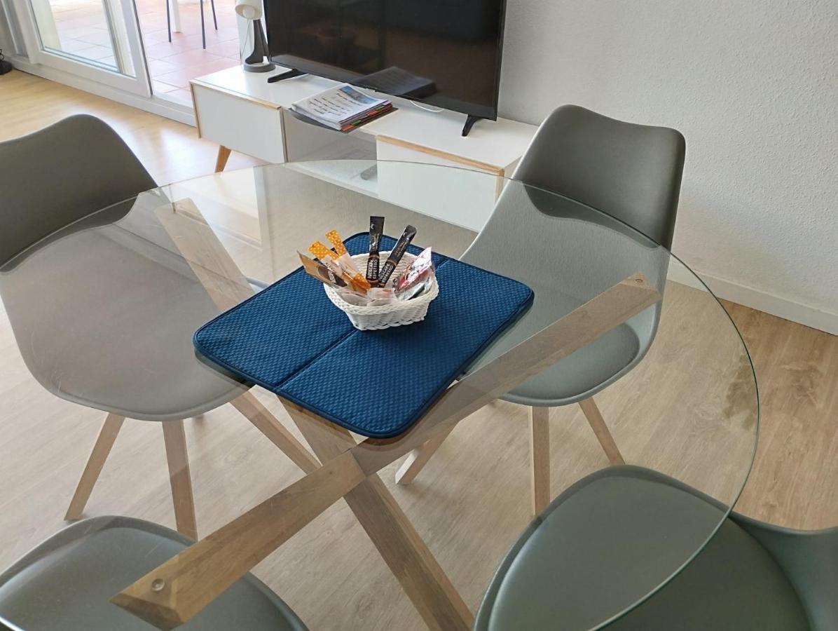 Atico Of 3 Rooms, Total 130M² Just For You With A 60 M² Terrace, Swimming Pool, Mountain And Marina View. ロザス エクステリア 写真