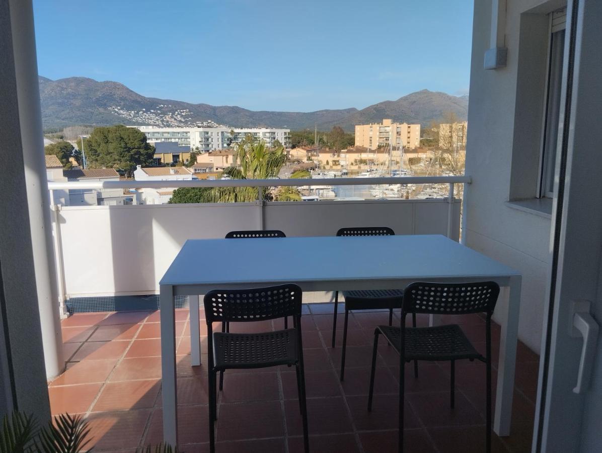 Atico Of 3 Rooms, Total 130M² Just For You With A 60 M² Terrace, Swimming Pool, Mountain And Marina View. ロザス エクステリア 写真